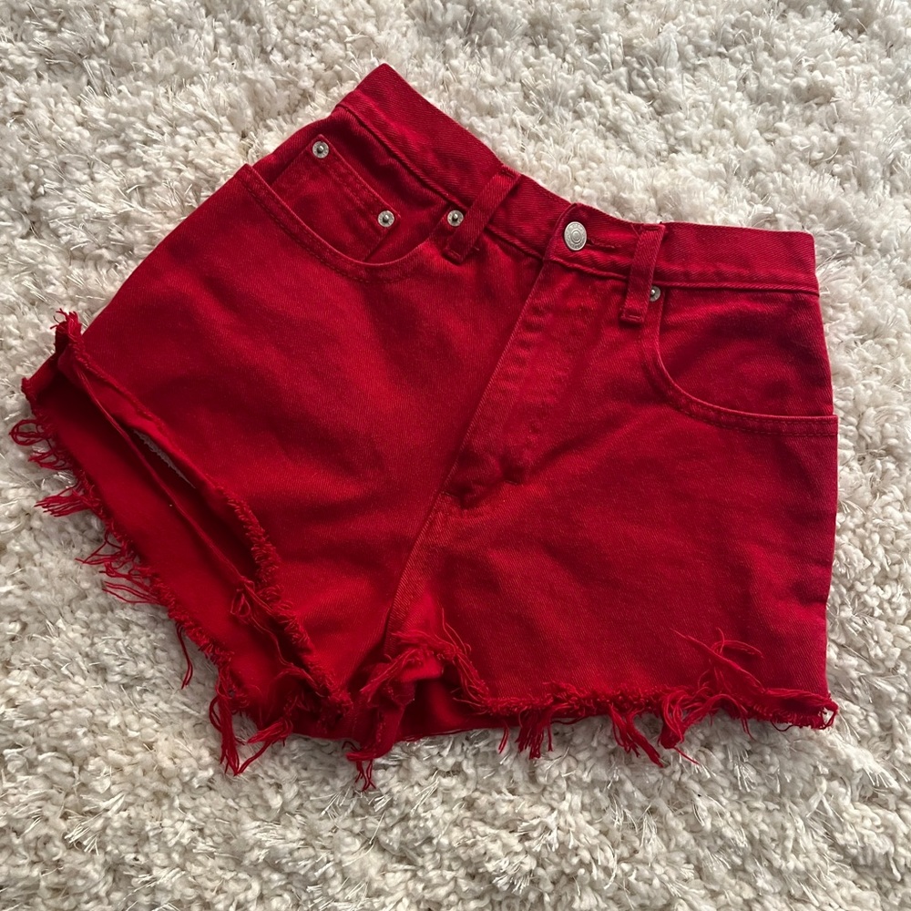 VINTAGE JORDACHE BRIGHT RED COTTON DENIM CUTOFF DISTRESSED SHORTS DAISY DUKES